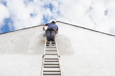 Peinture extérieure à la Merlatière — façades et ravalement